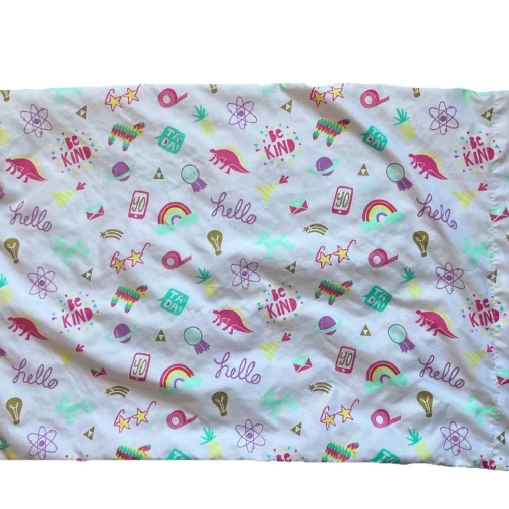 Standard‎ Pillow Cases Kids Pillowfort Doodle Darlings Ballon Animals As Is